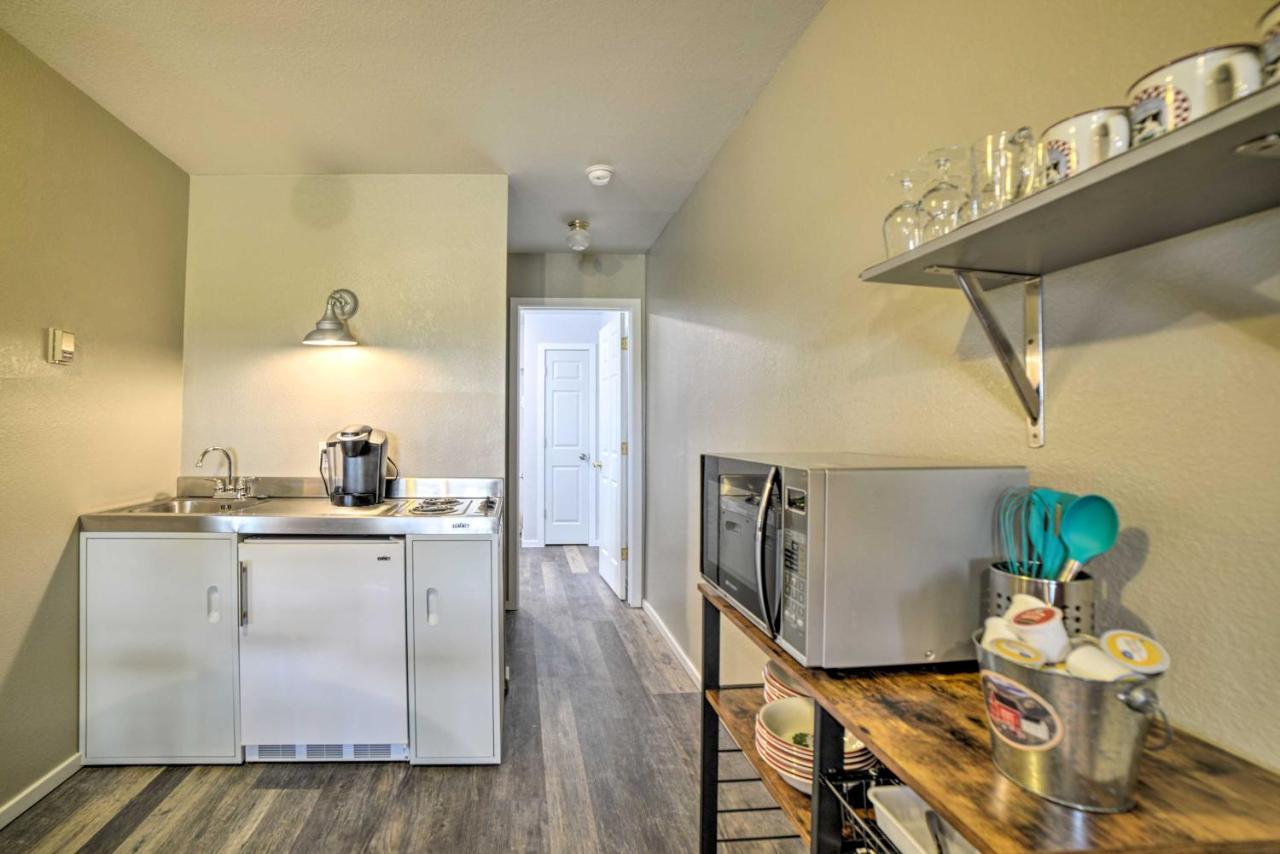 Walkout Apartment With Mtn View On Cortez Ranch 외부 사진